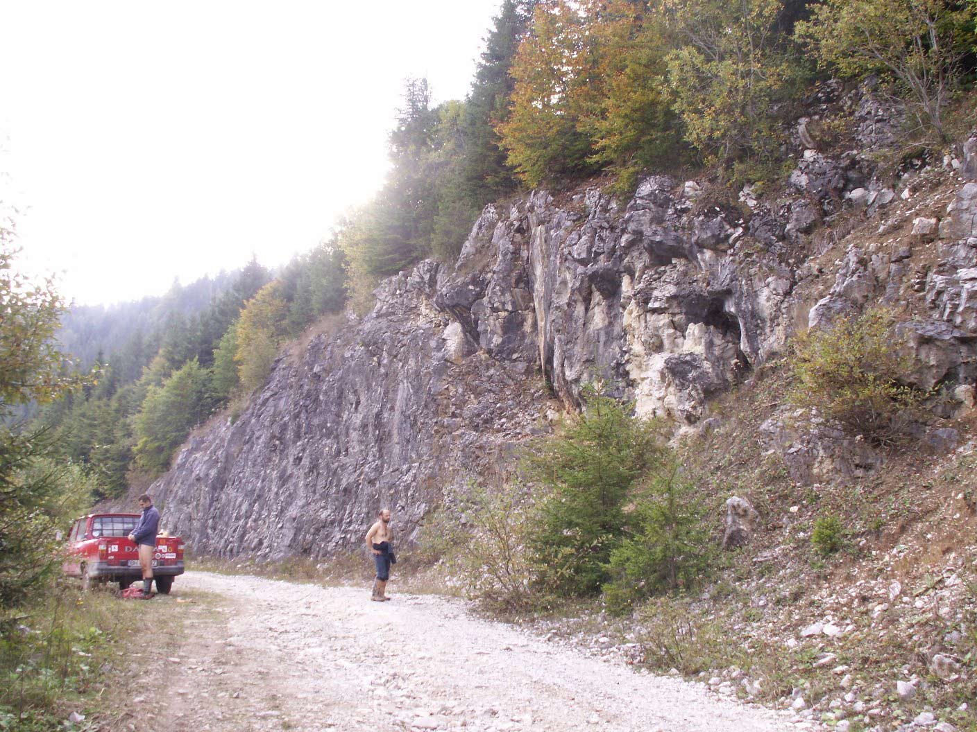 Explorări speologice preliminare în zona Lacul Floroiu - Valea Sebişel (M.Vlădeasa) - 5