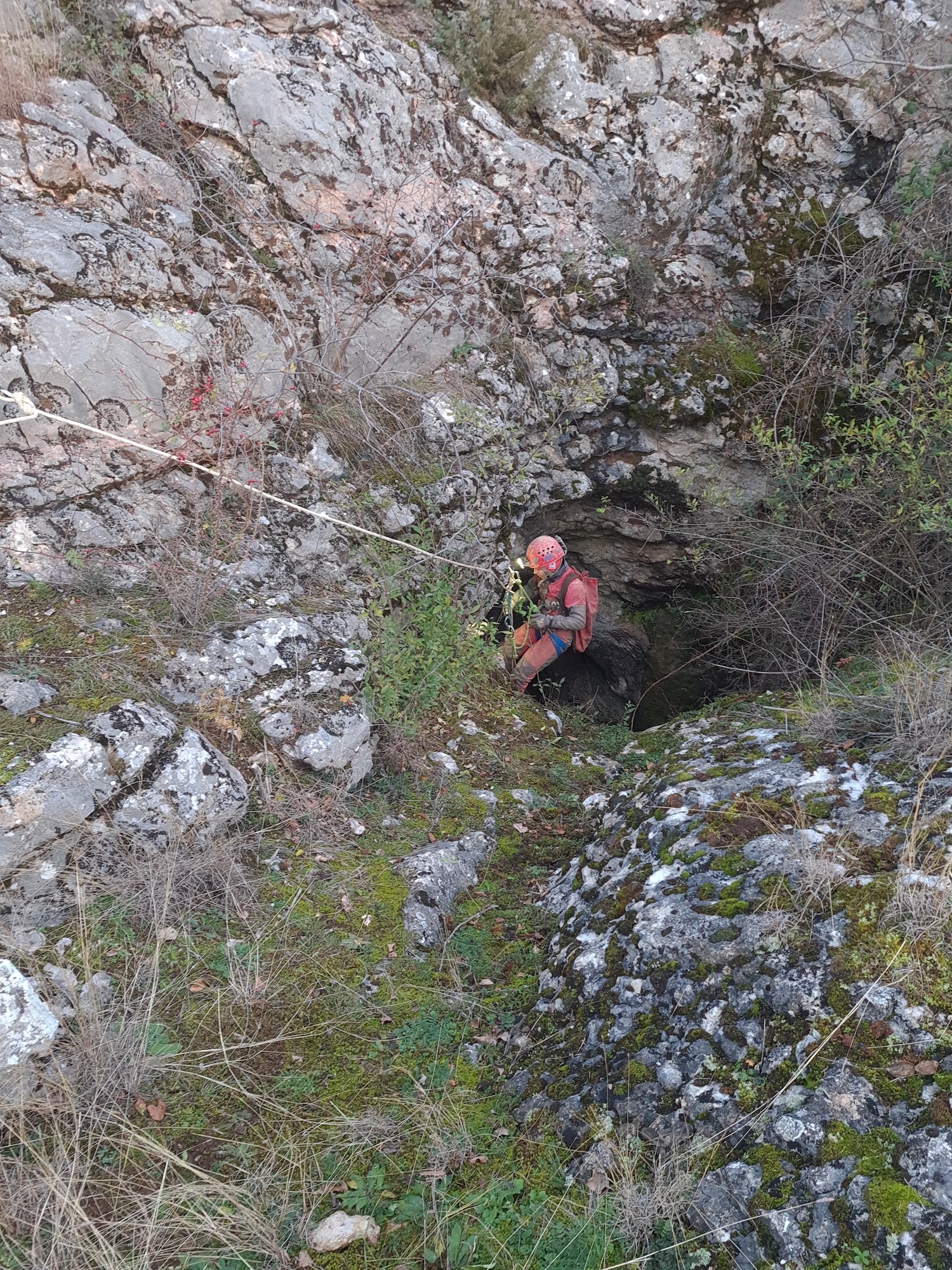 Peştera Râştetului - Image 2