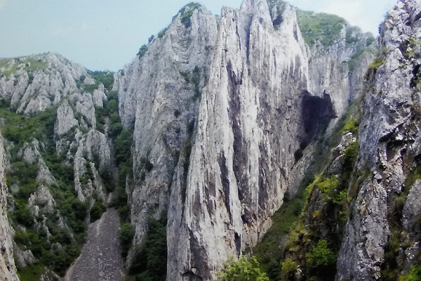 Hiliodul vazut dinspre Coltul Sansil