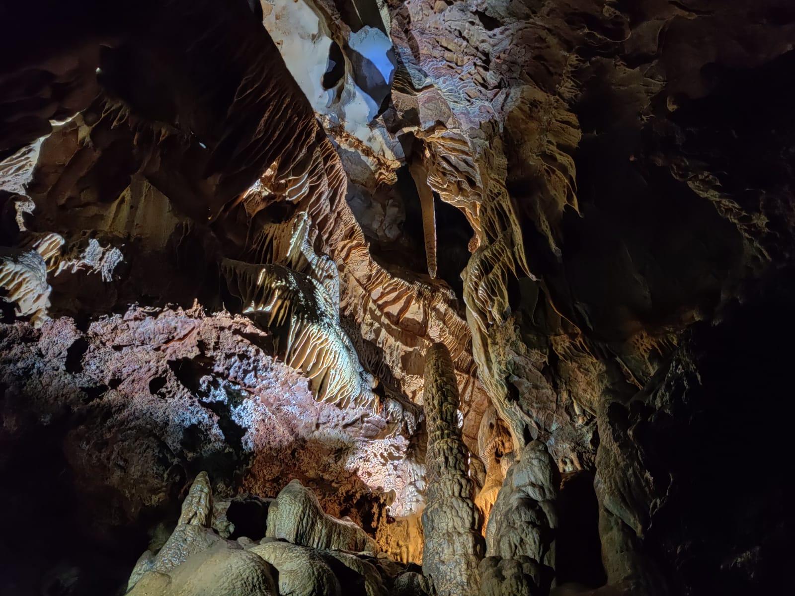 Pestera Gura Plaiului - Image 6