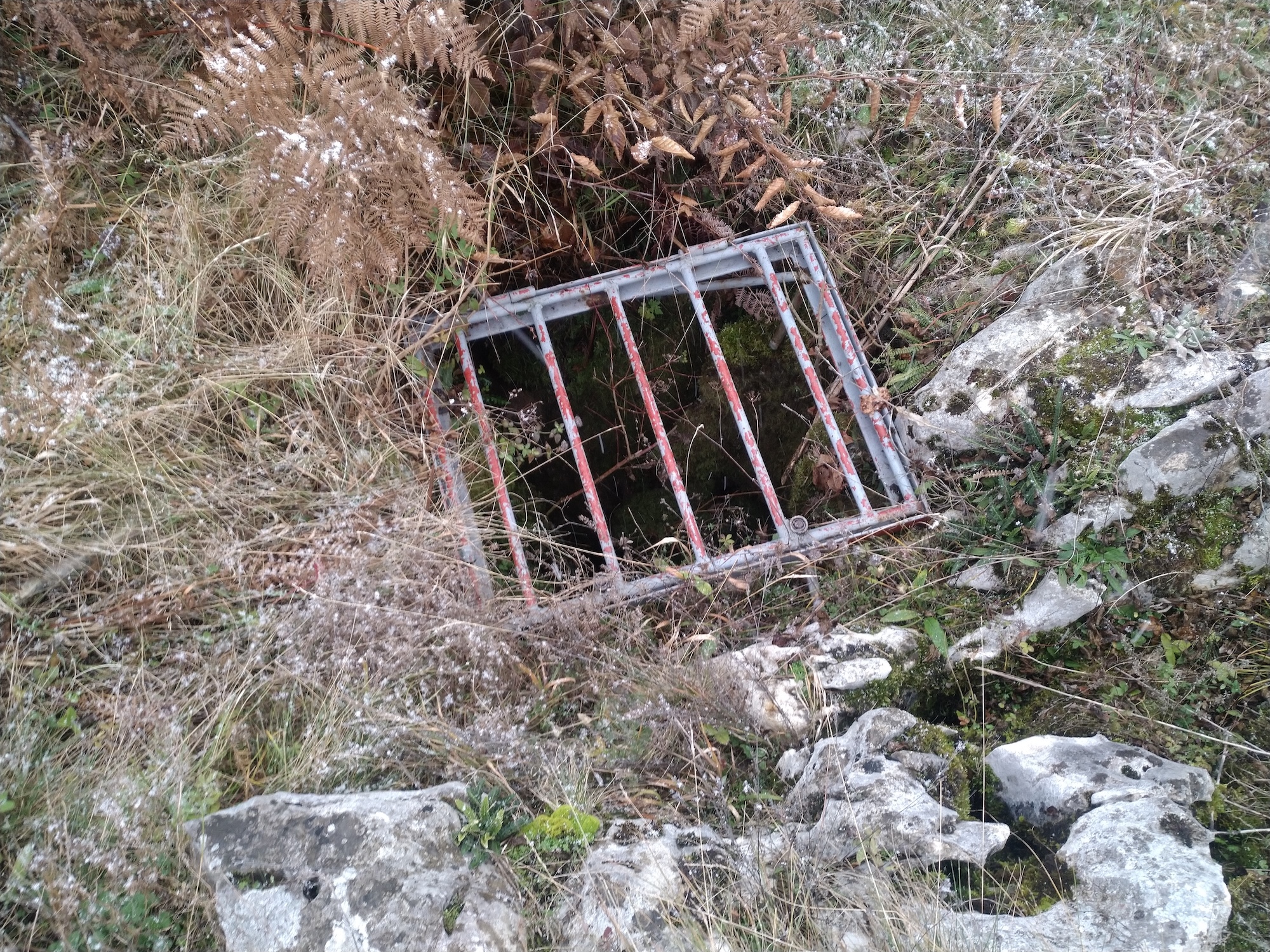 Avenul Mare - Image 2