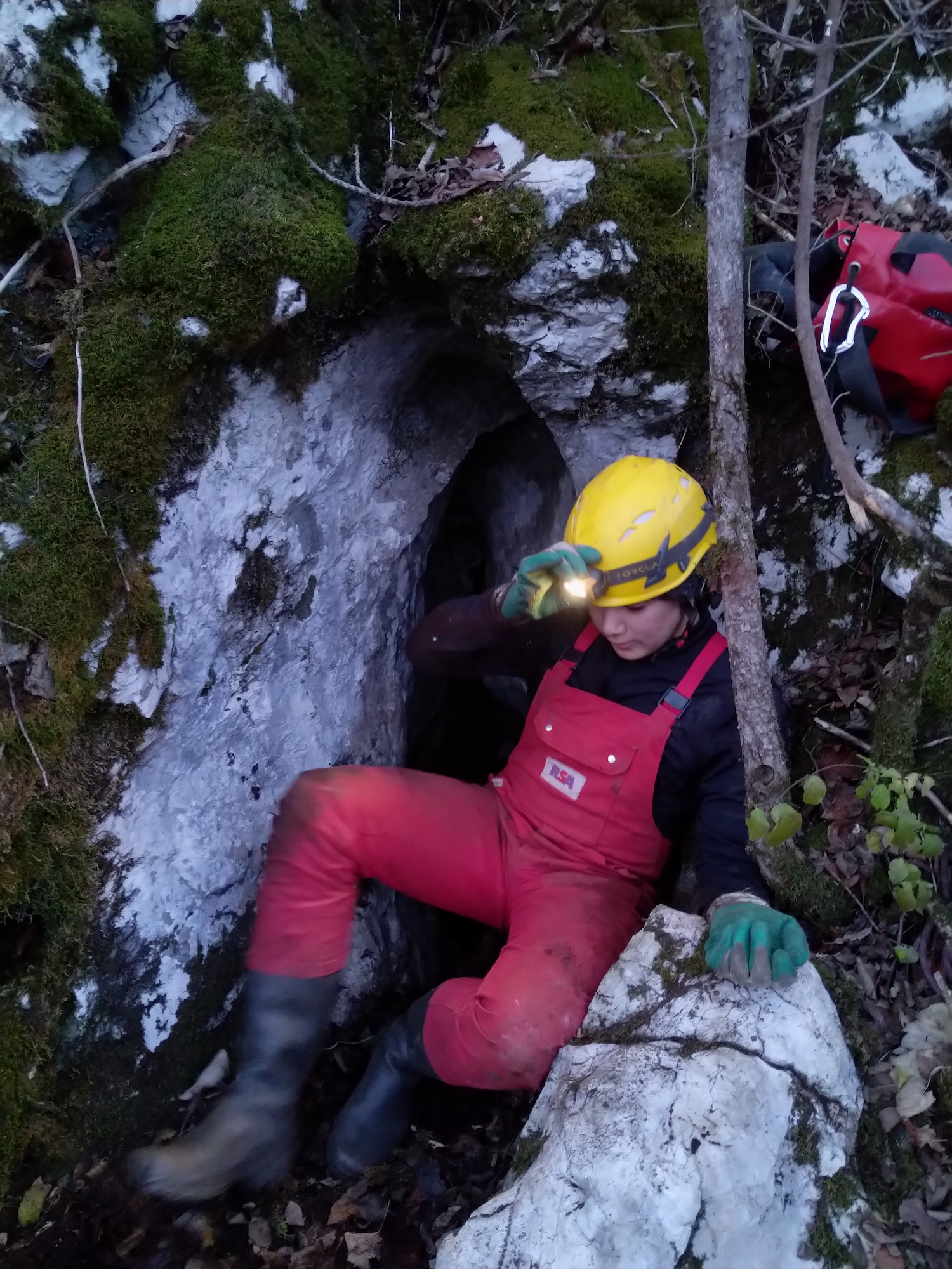 Avenul Gîtuit - Image 1