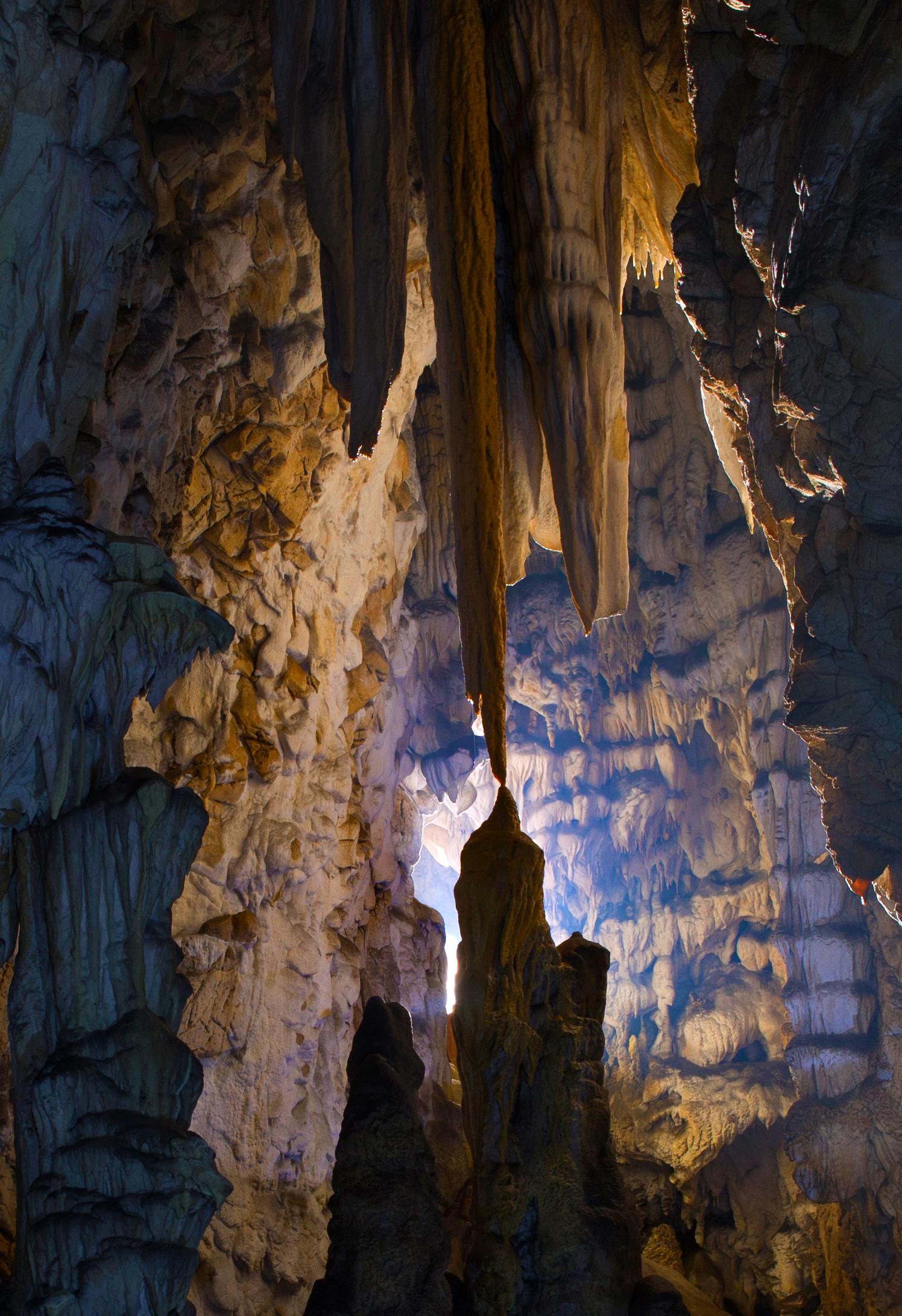 Pestera Cuptorul Porcului Foto Stanescu Octavian 