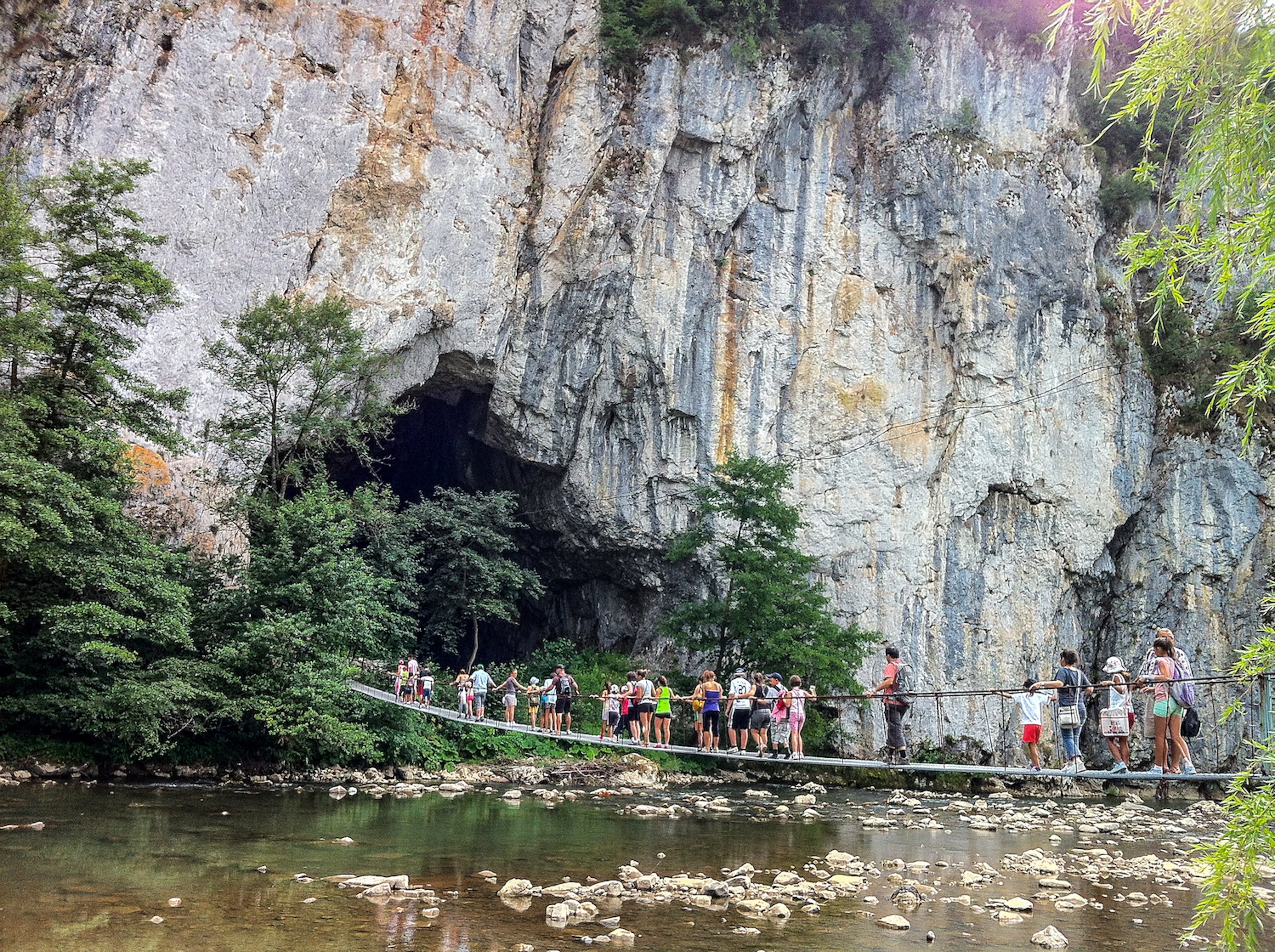 Excursie la Pestera Ungurului - Foto: Victor Ursu 