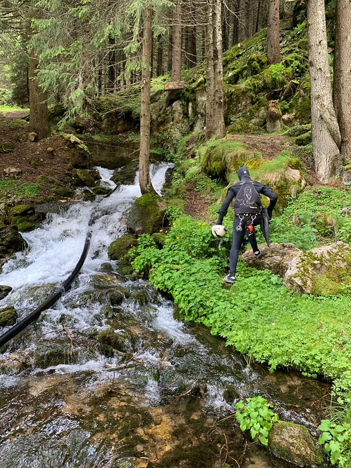Peștera Izbuc din Valea Coteanu - Foto: M.Besesek