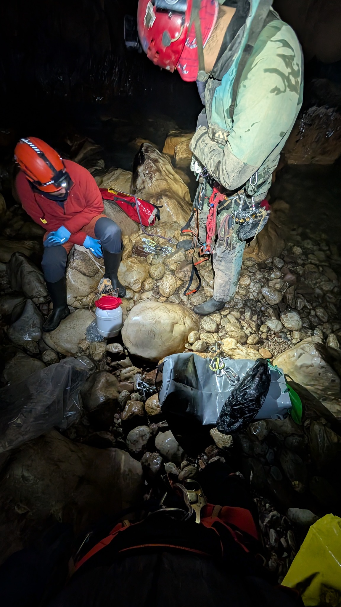 Un nou proiect de cățărare în spectaculoasele Cetăți ale Ponorului - 1